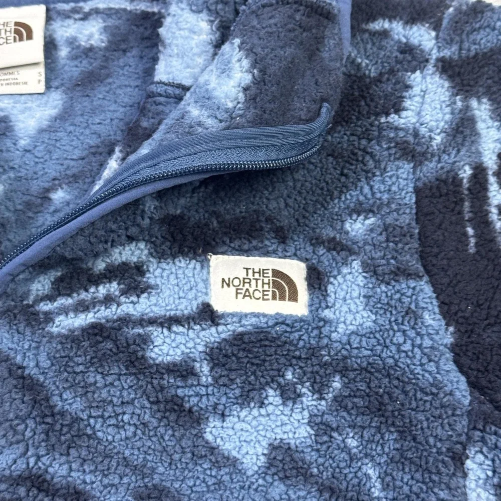 The North Face Hoodie Mens Small Blue Camouflage Pullover 1/4 Zip Hooded Pockets